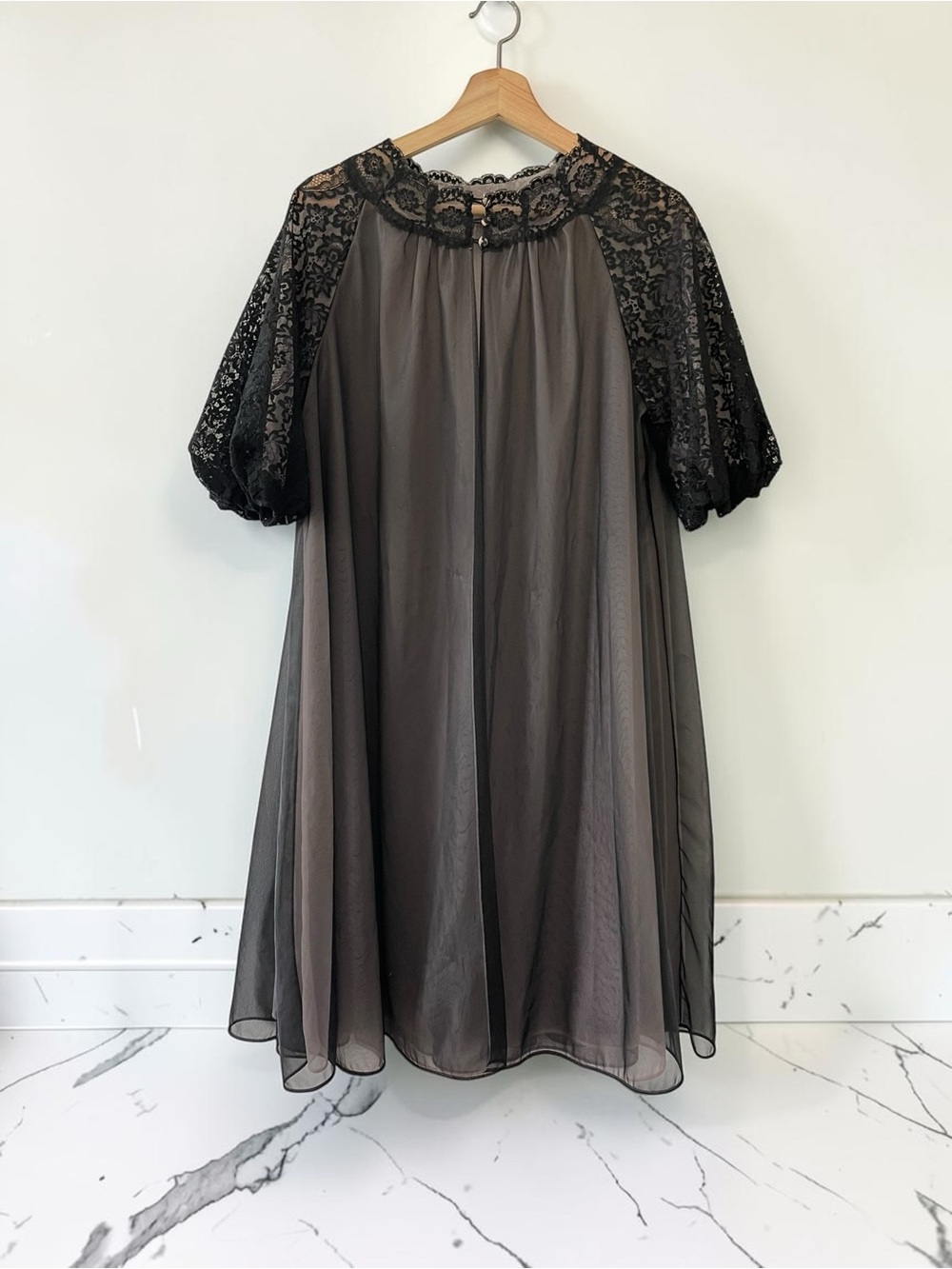Vintage 60s 70s Vanity Fair Black Sheer Chiffon Lace Peignoir Nightgown size 34 - Picture 3 of 7